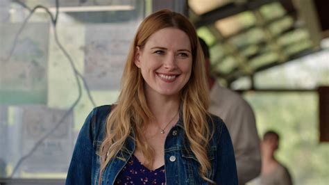 alexandra breckenridge leaked|Virgin River Fans Cant Get Over Alexandra Breckenridges。